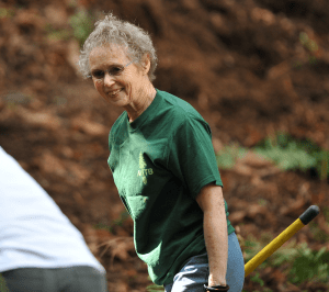 Ginny_Darvill_trailbuilding